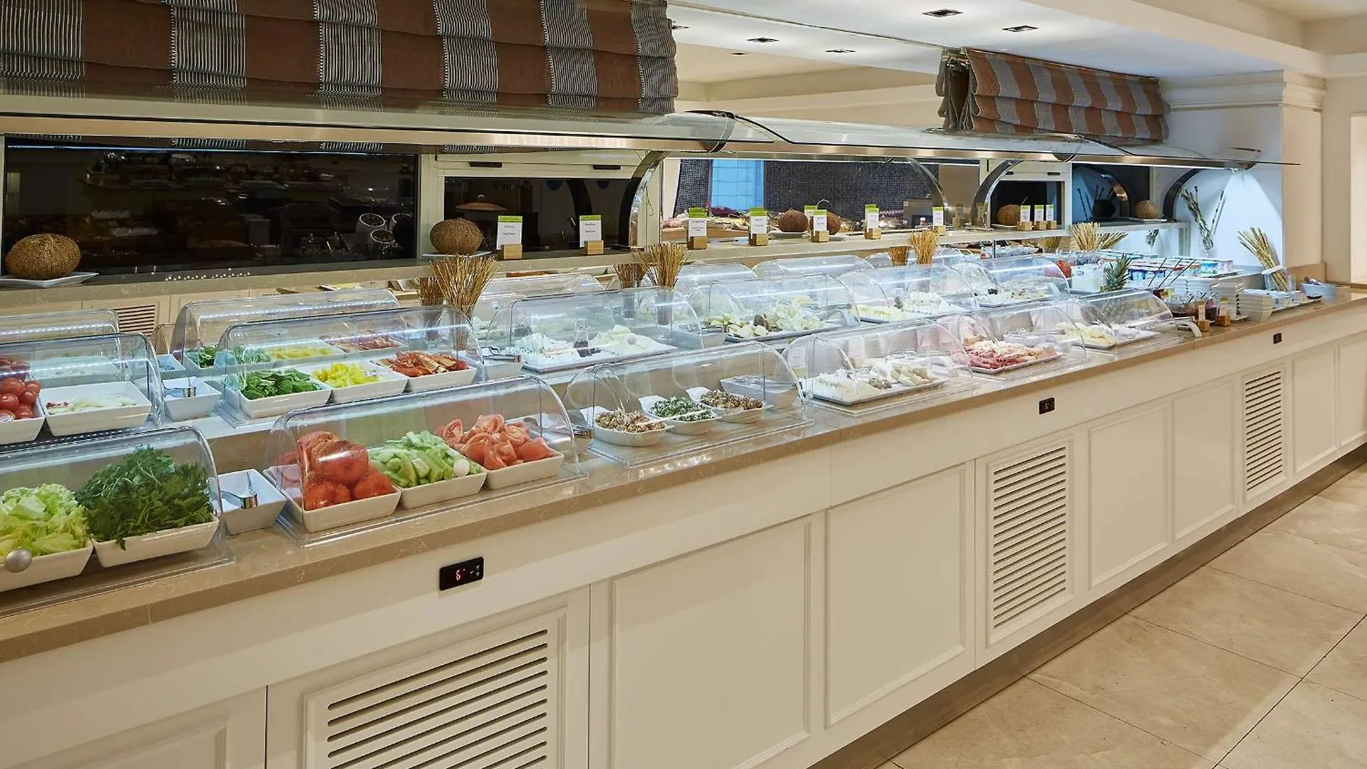 מלון Doubletree By Hilton Izmir - Alsancak
