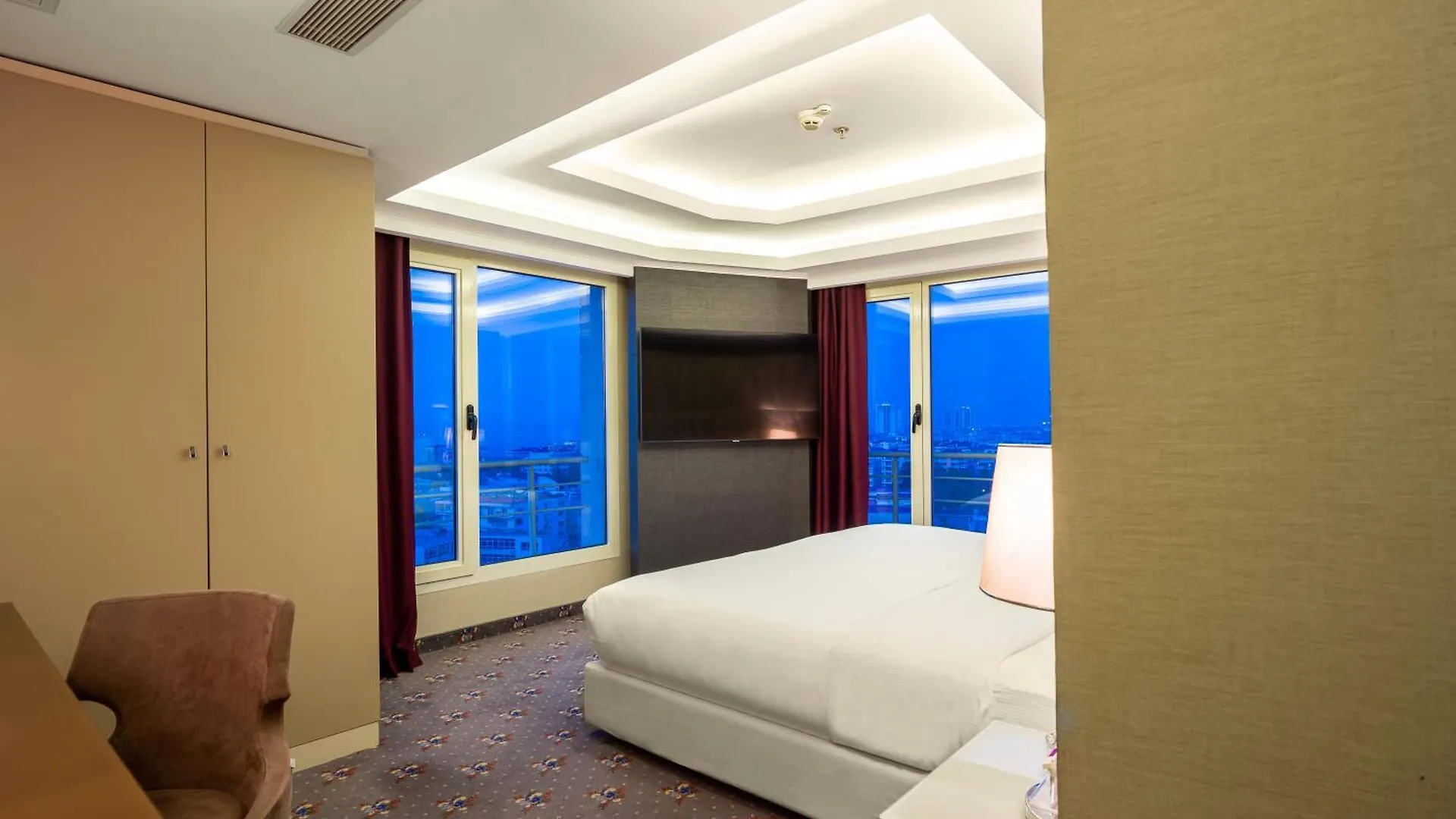 Doubletree By Hilton Izmir - Alsancak Hotel Turkey