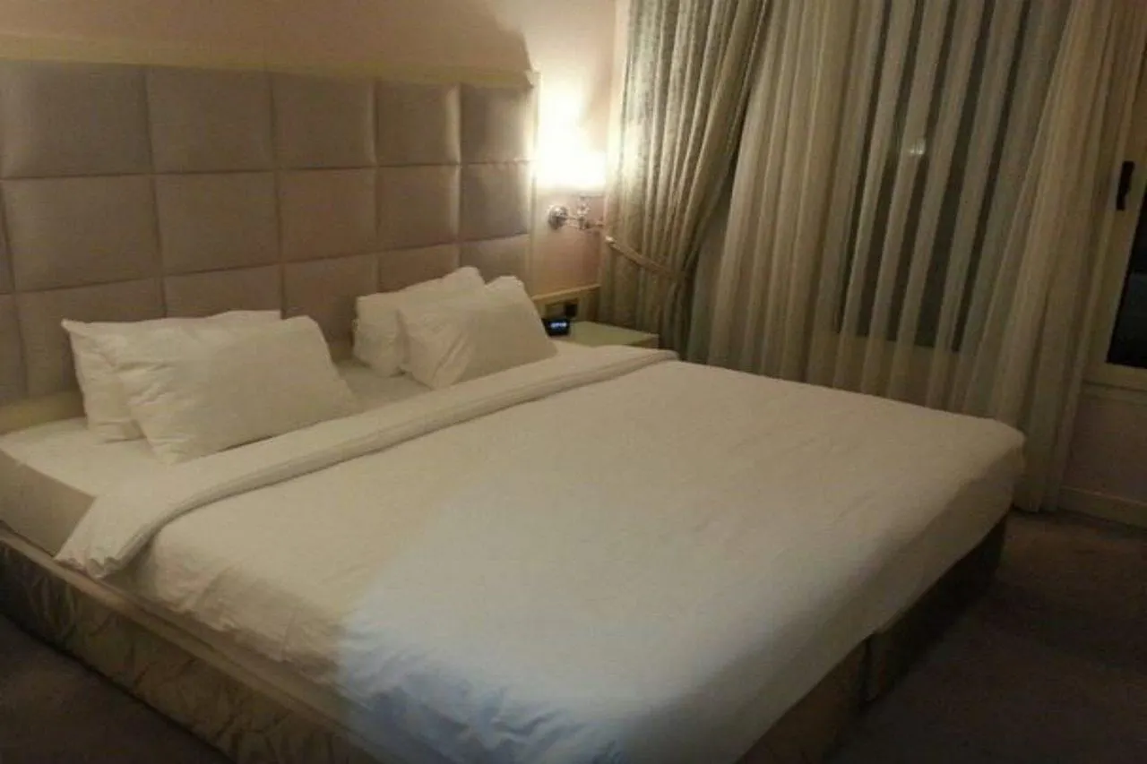 DoubleTree by Hilton Izmir - Alsancak Otel