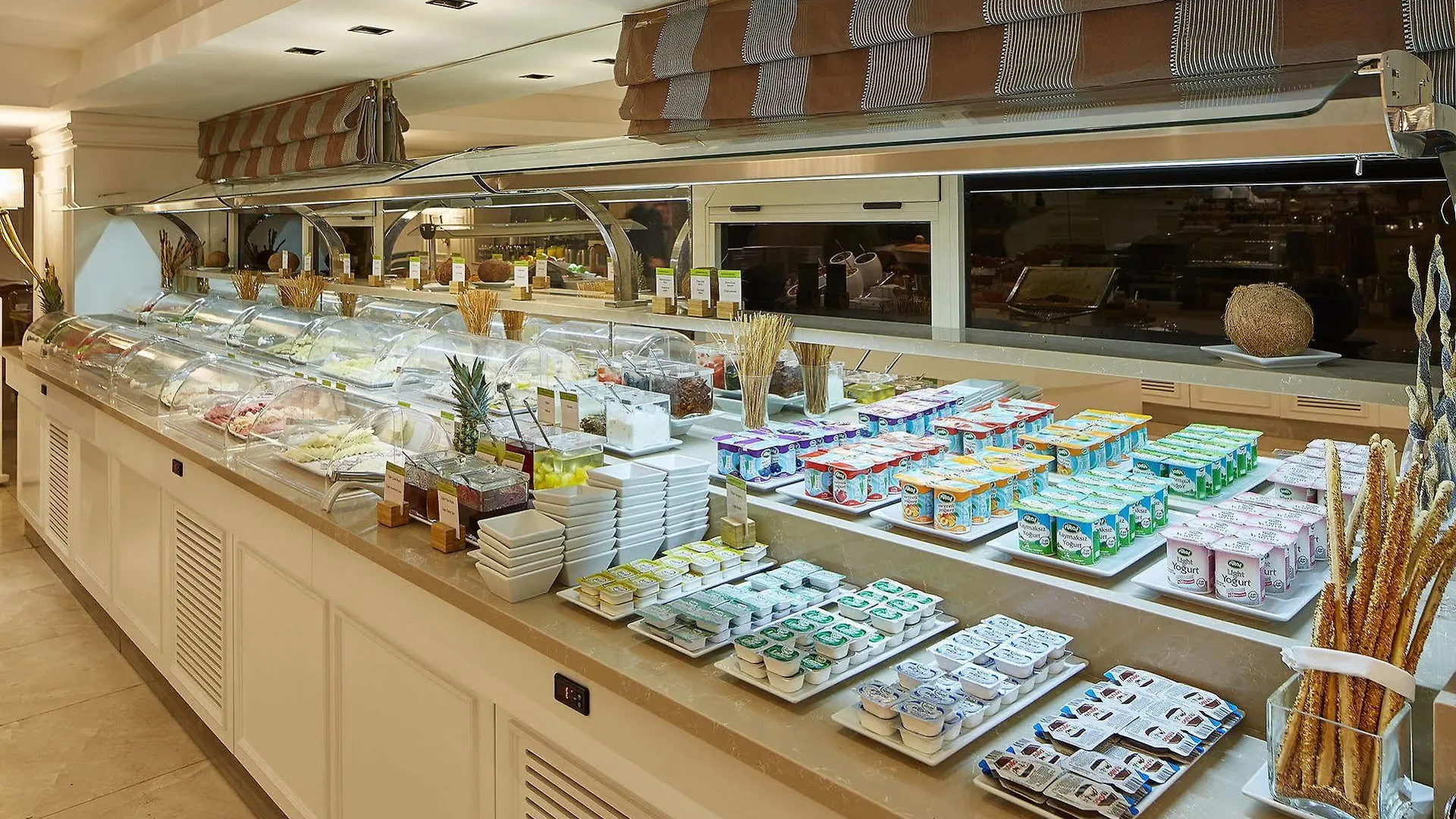 DoubleTree by Hilton Izmir - Alsancak Otel